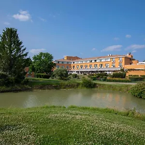 **** Hotel Mercure Toulouse Aéroport Golf De France